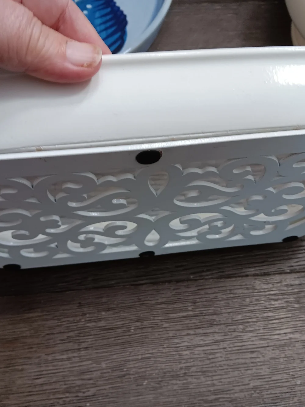 Unk ornate white